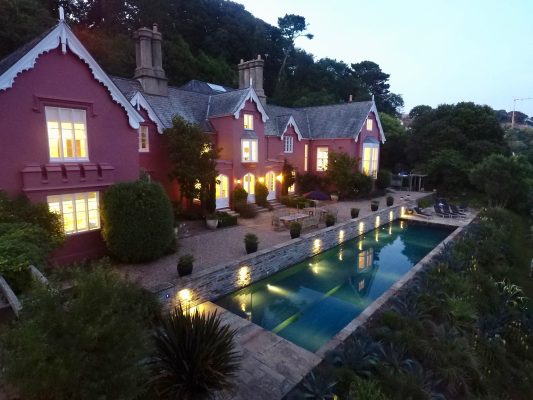 Salcombe pool with underwater lights